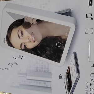 iHome Portable Lighted Vanity Mirror with Bluetooth Speaker